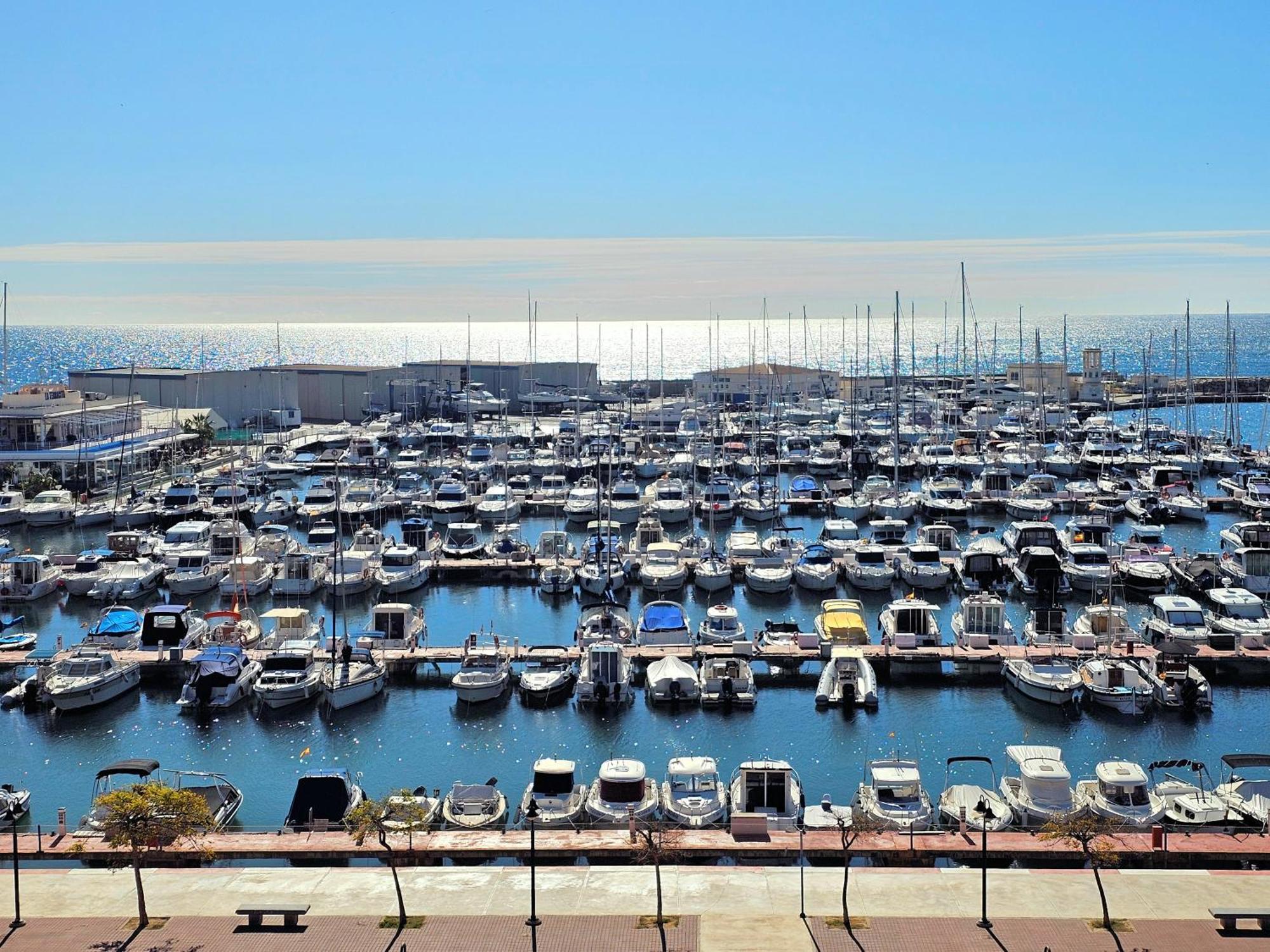 El Campello Beach Apartments Экстерьер фото